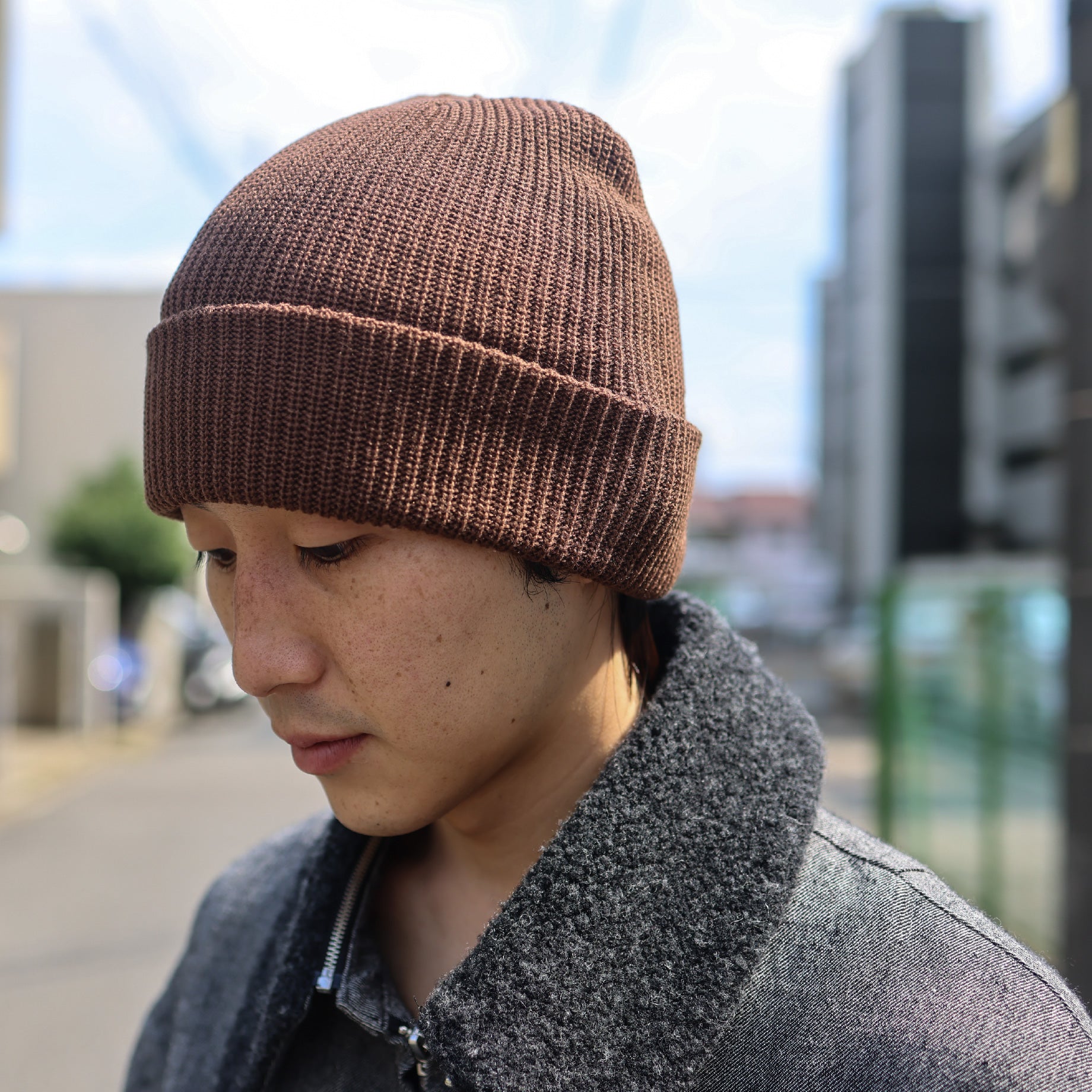 BEANIE(BROWN)