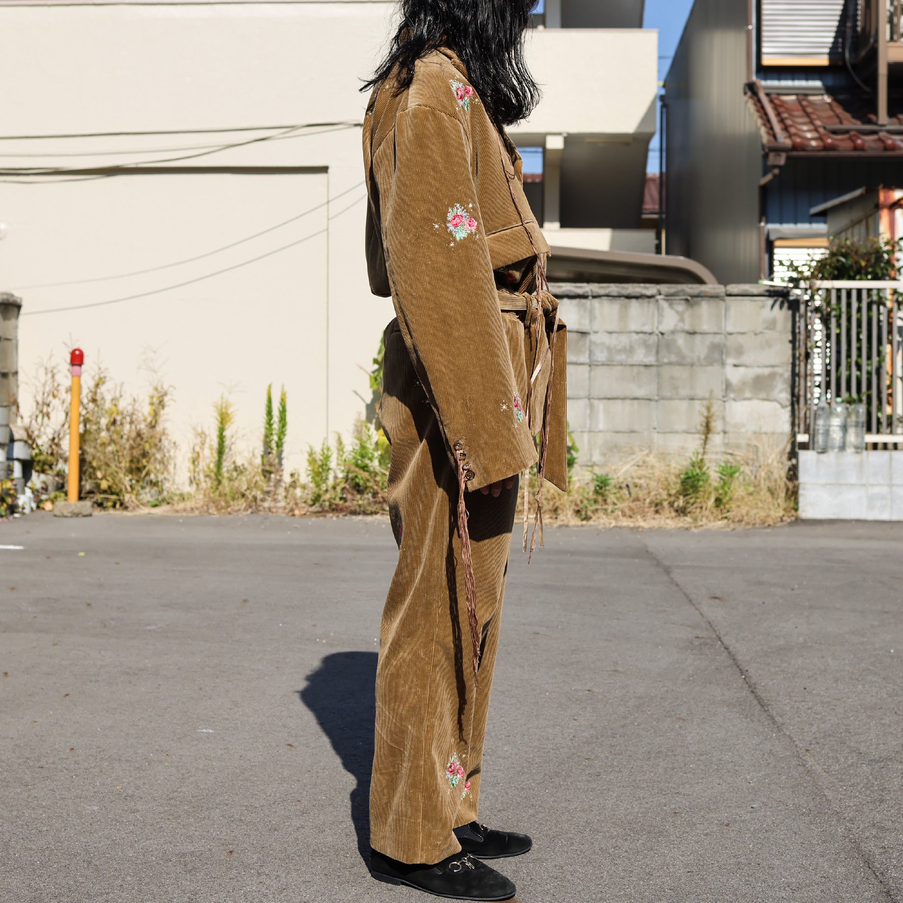 CORDUROY JUMPSUIT(CAMEL EMBROIDERY)