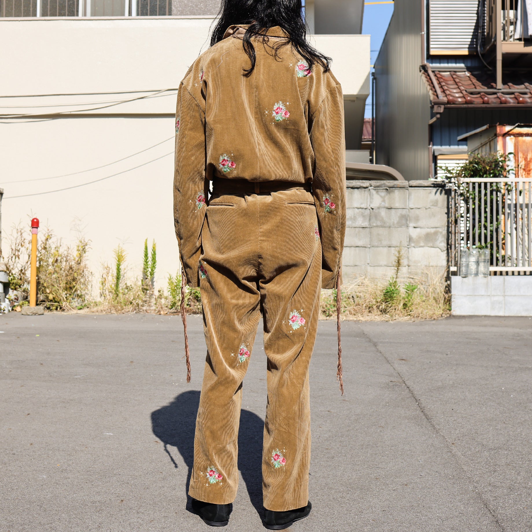 CORDUROY JUMPSUIT(CAMEL EMBROIDERY)