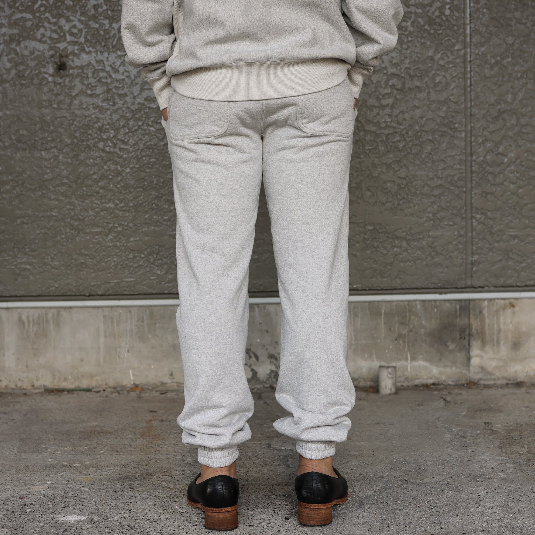 COLLEGE PRINTED SWEAT TROUSERS(AGED GRAY)