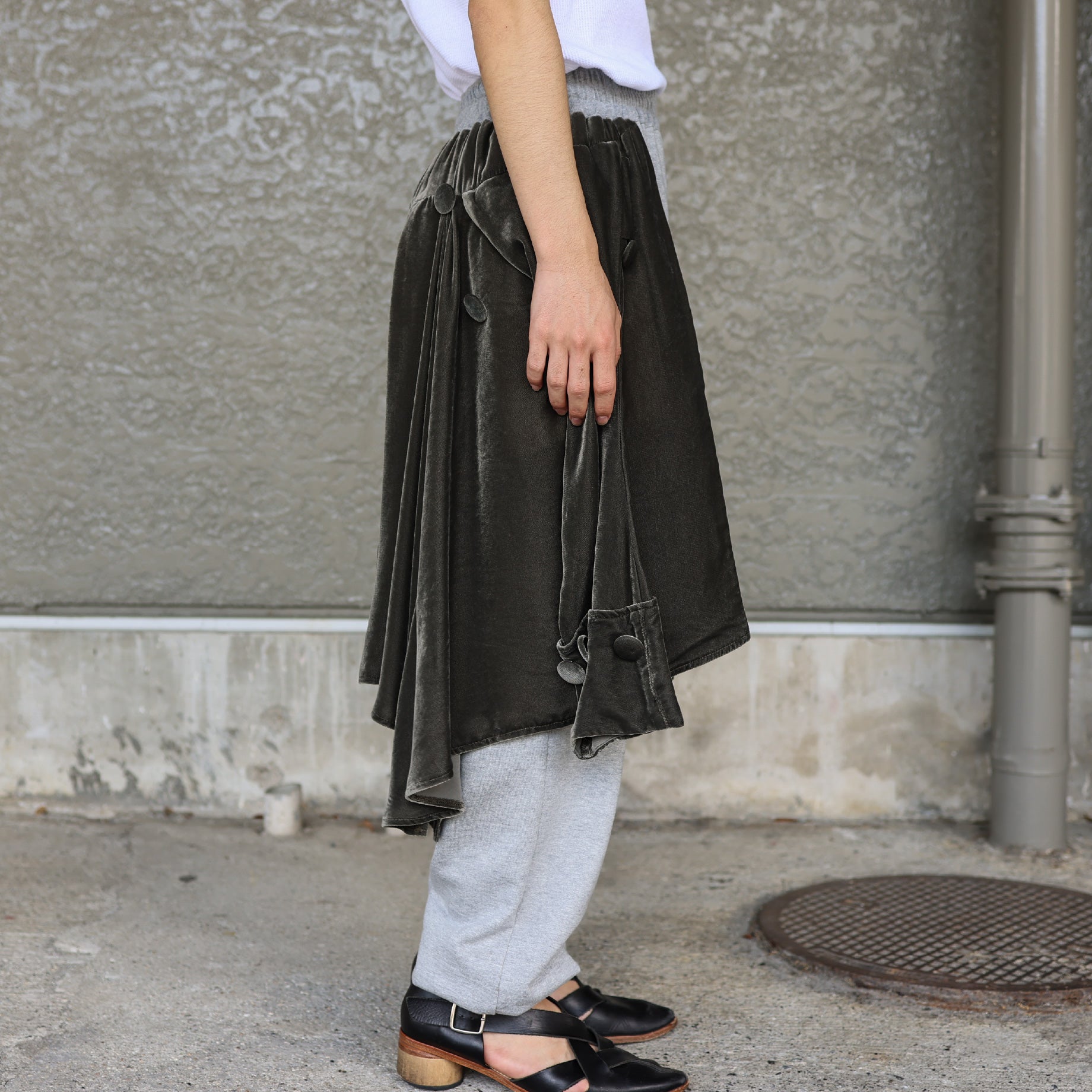 MARRIAGE SWEAT PANTS(GRAY)