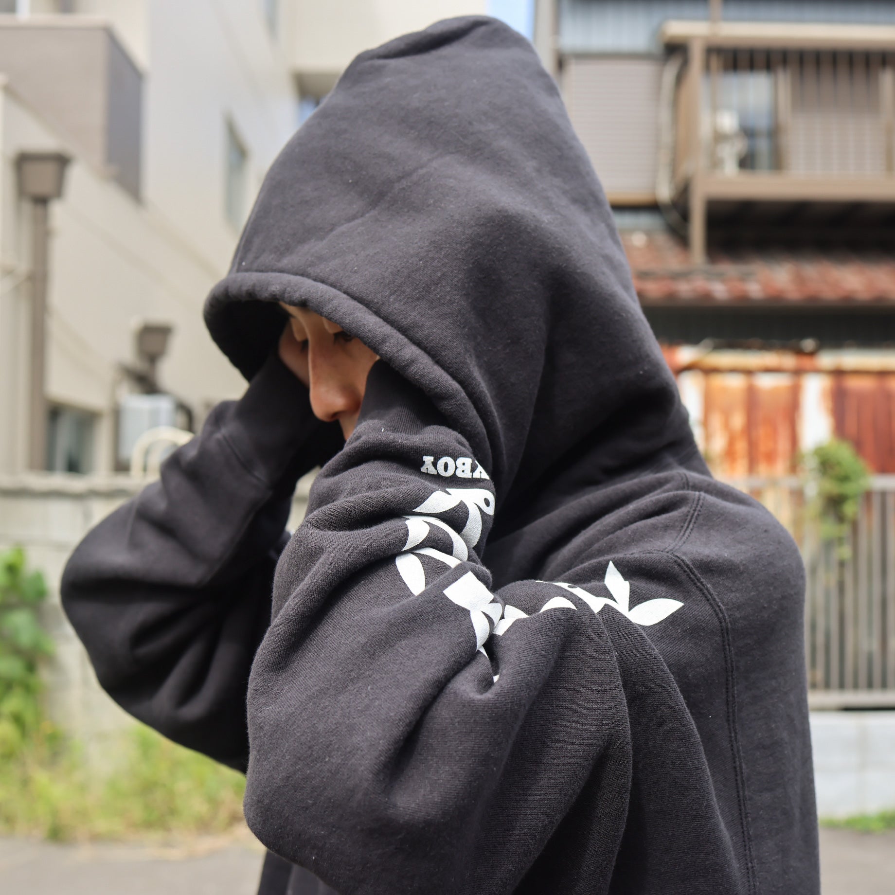 PLAYBOY PRINT SWEAT HOODIE(BLACK)