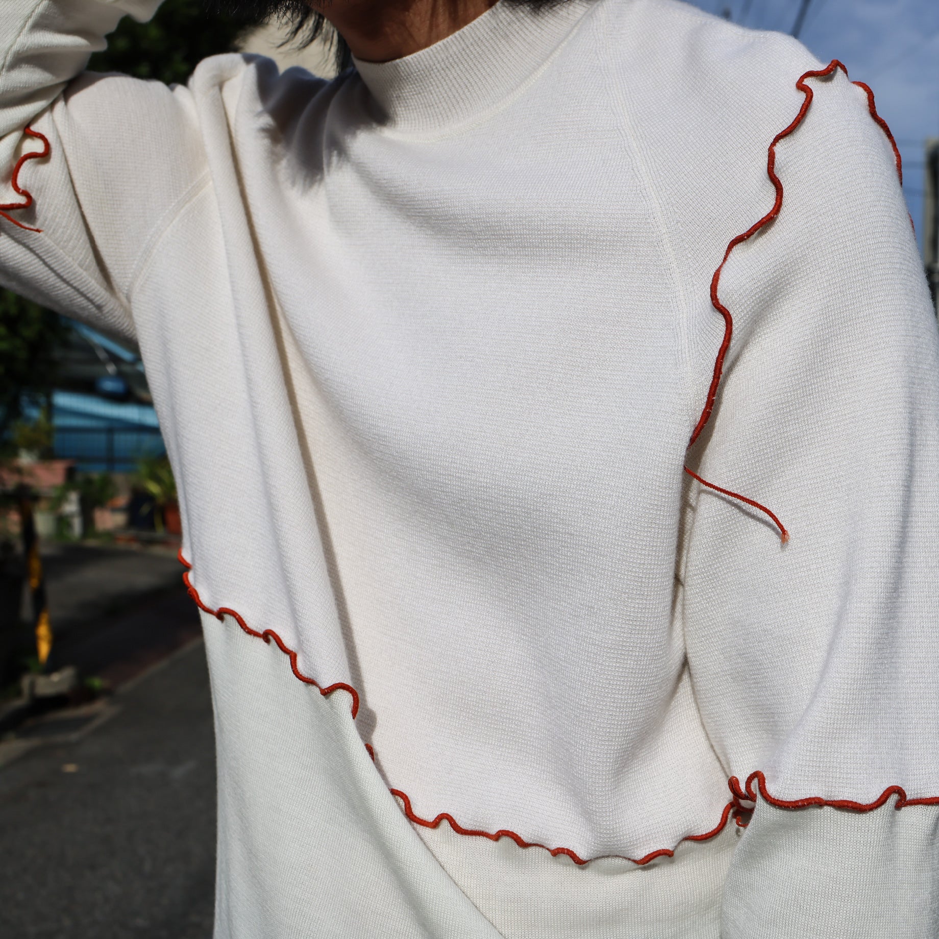 BICOLOUR PULLOVER SHRINK(WHT)