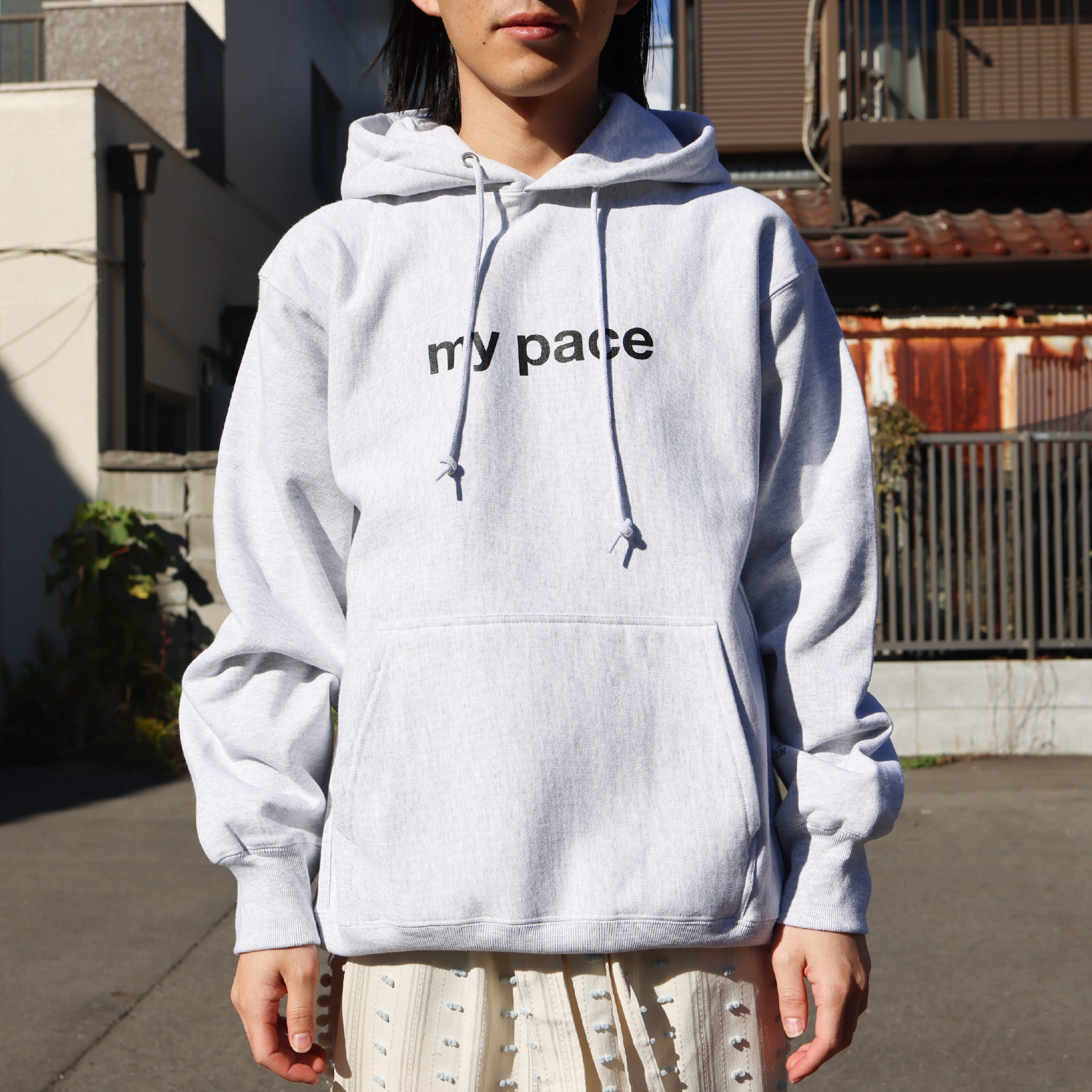 MY PACE #02 HOODED SWEAT (GRAY)