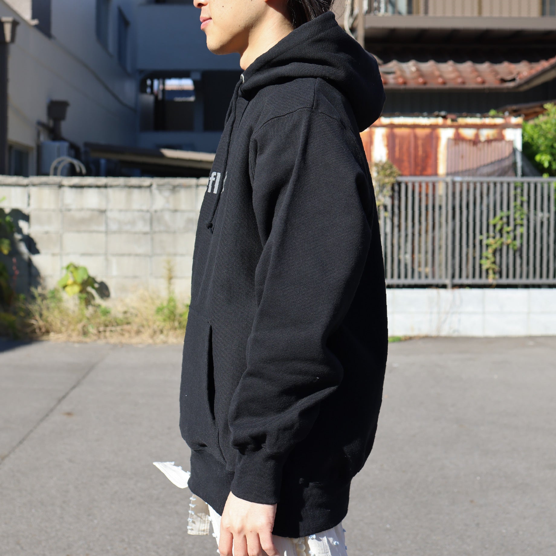 REFLECT #01 HOODED SWEAT (BLACK)