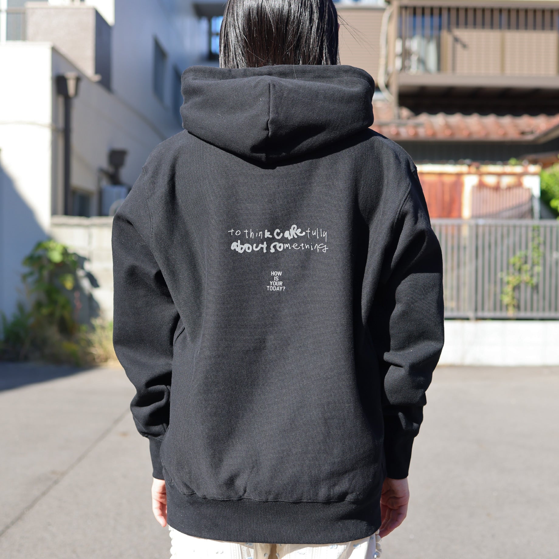 REFLECT #01 HOODED SWEAT (BLACK)