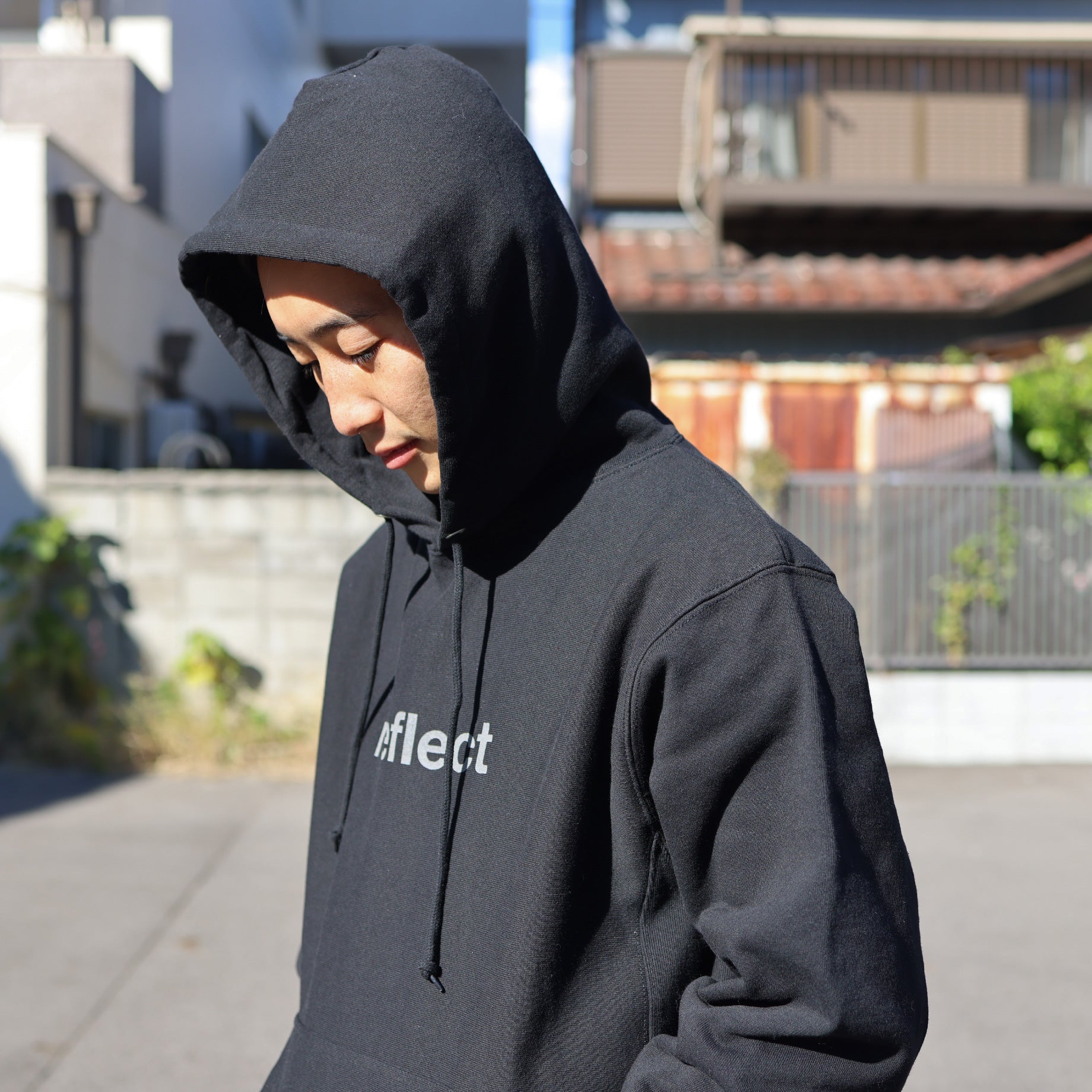 REFLECT #01 HOODED SWEAT (BLACK)
