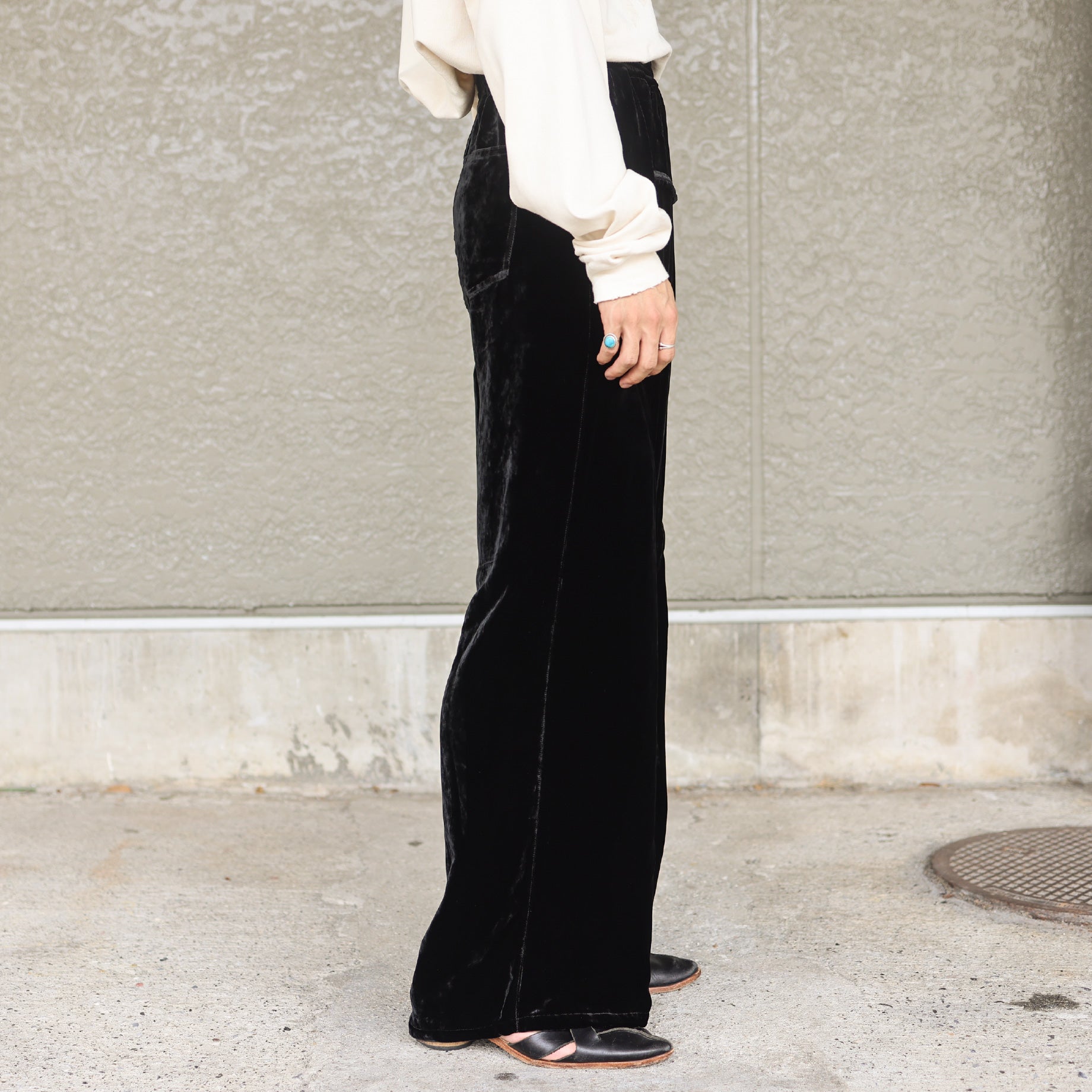 VELVET ZIPPER EASY PANTS(BLACK)