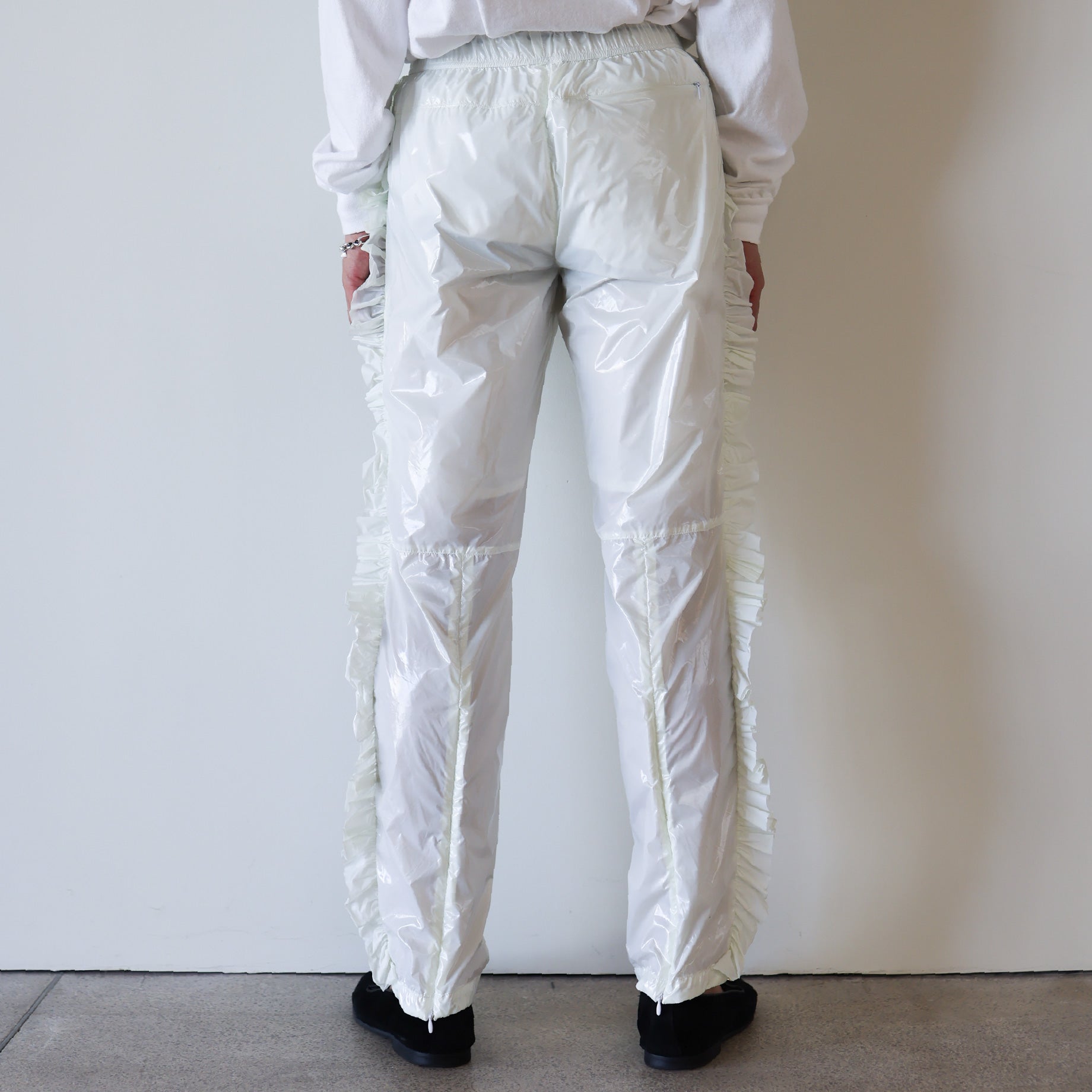 DANCING TRACK PANTS(WHITE)