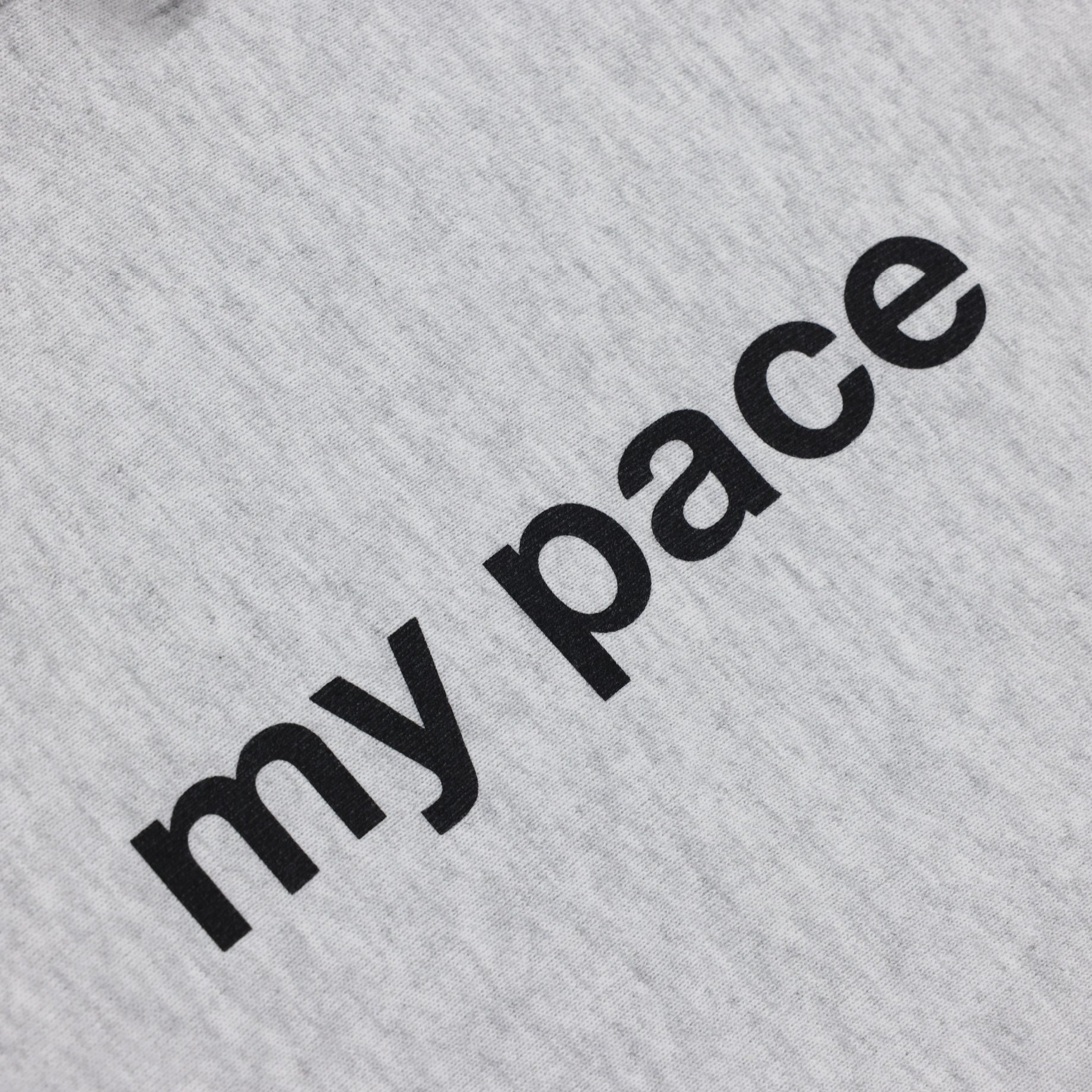 MY PACE #02 HOODED SWEAT (GRAY)