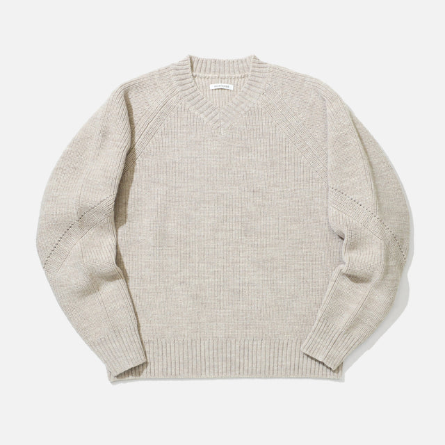 V - NECK SWEATER （BEIGE）
