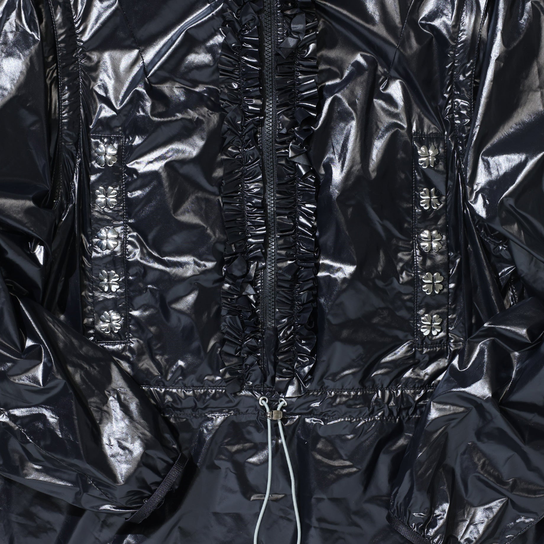 SPACY ANORAK （BLACK） – UNEVEN HUB STORE｜想像を超える、人