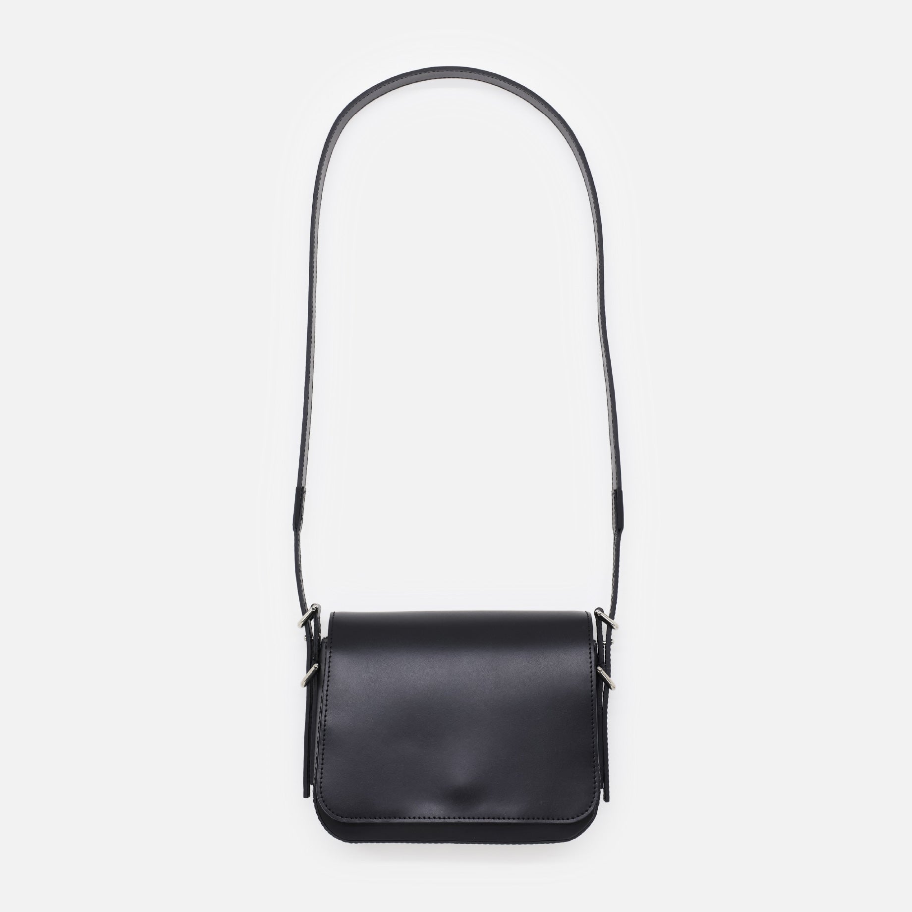 LEATHER BAG（BLACK）