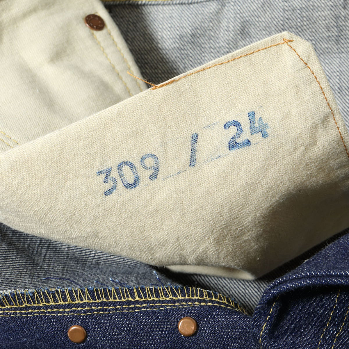 SUPER “DENIM” COLLECTIBLES #05 14.25OZ. BLUE DENIM WAIST OVERALLS “1942” MODEL　（420NVY NON WASH）