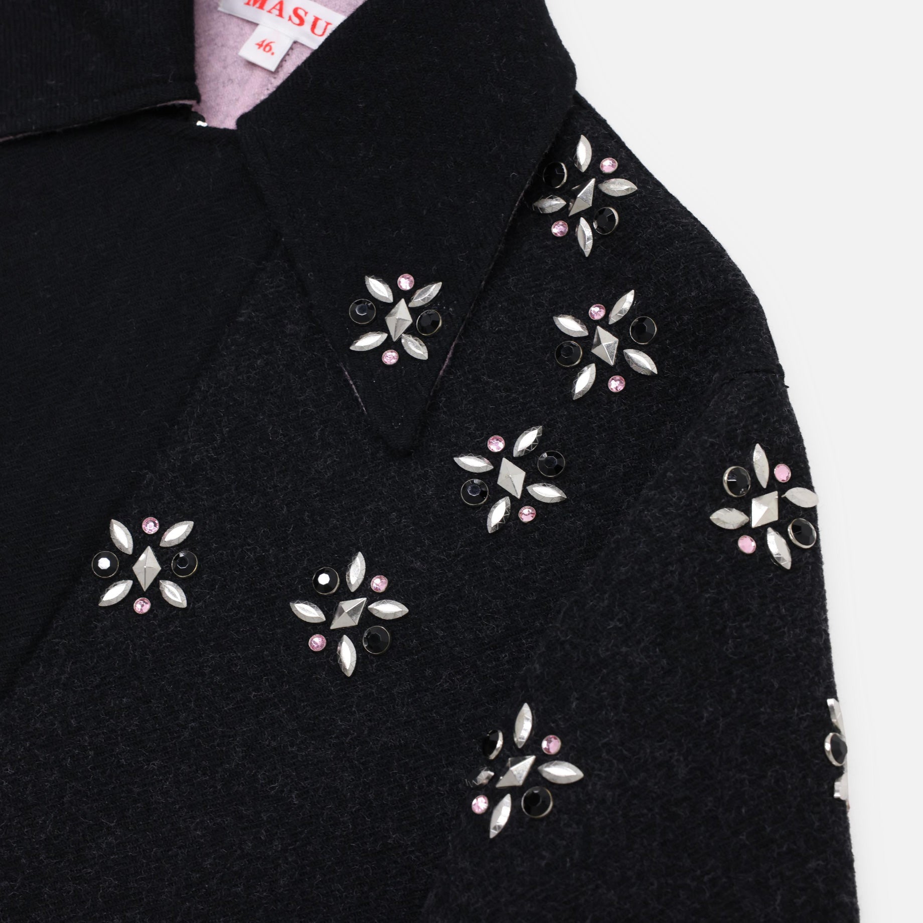 44】RAINDROP STUDS COAT - BLACK