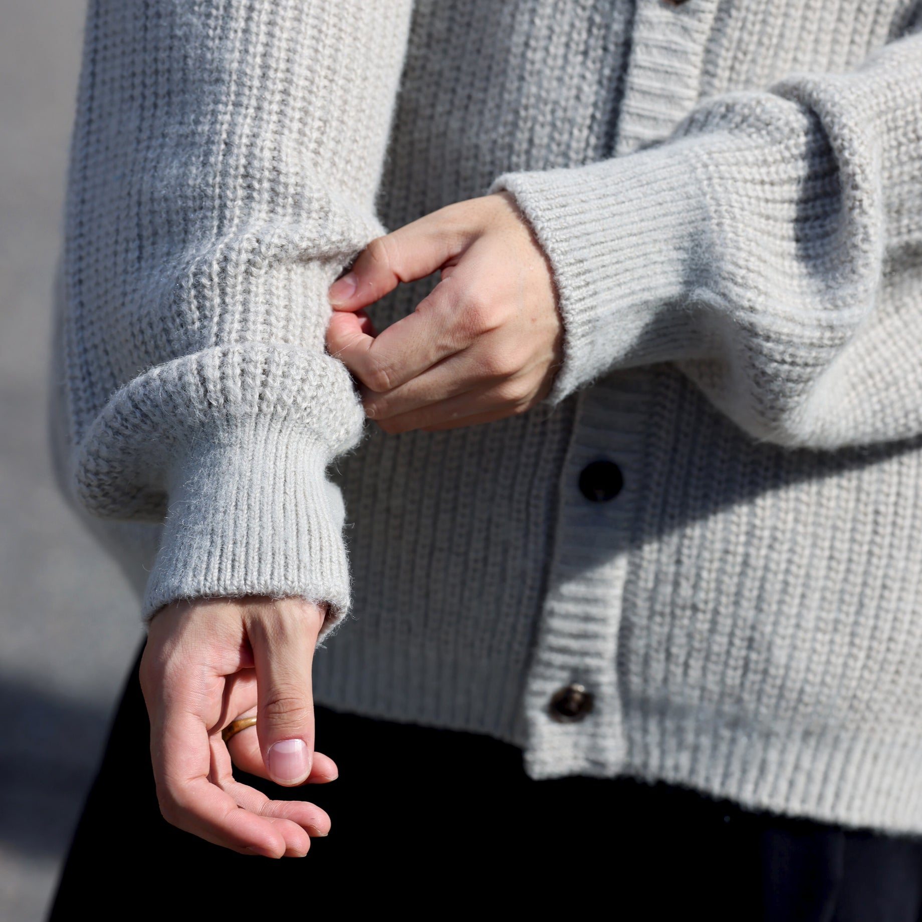 KNIT CARDIGAN （L.BEIGE）