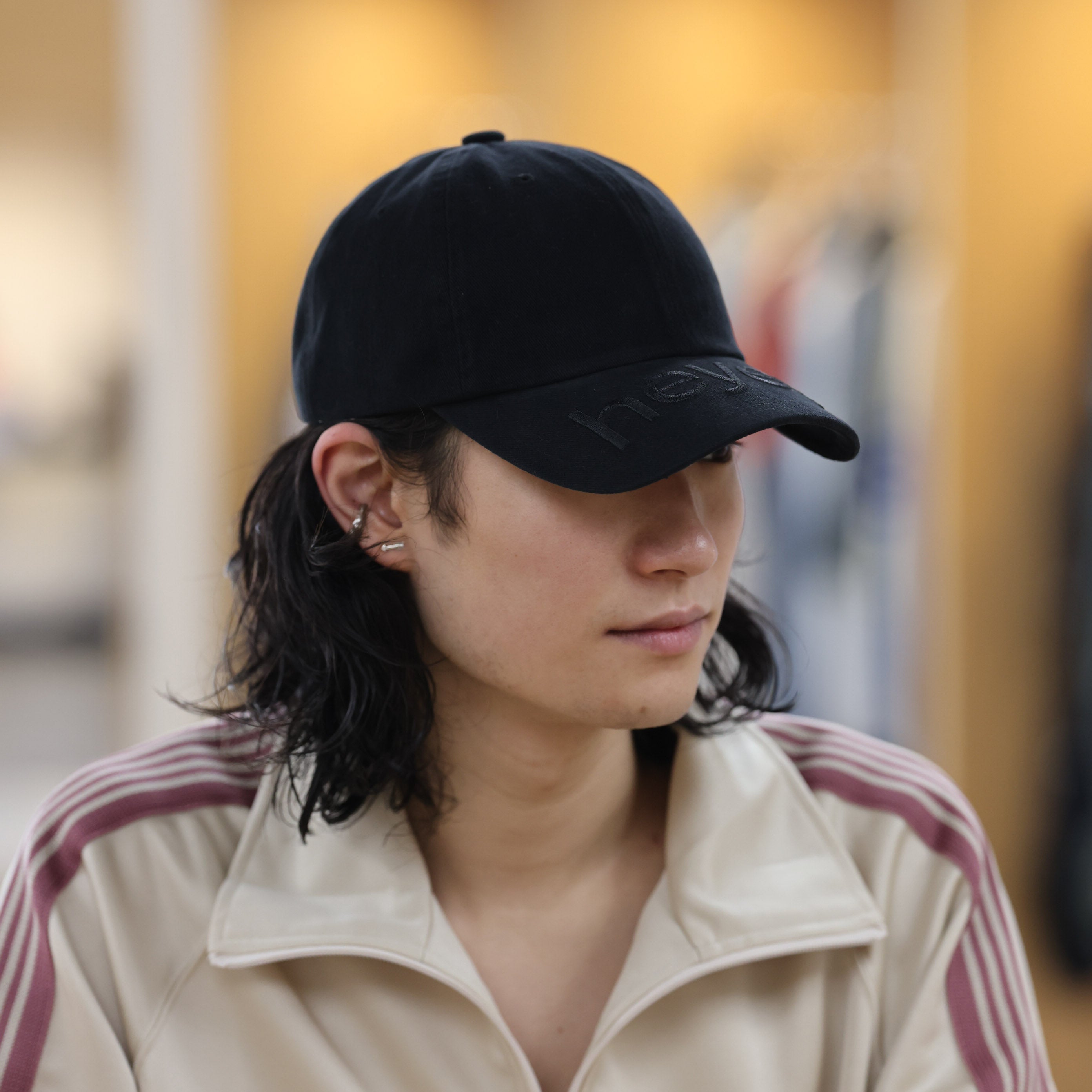 LOGO CAP（BLACK） – UNEVEN HUB STORE｜想像を超える、人とモノ