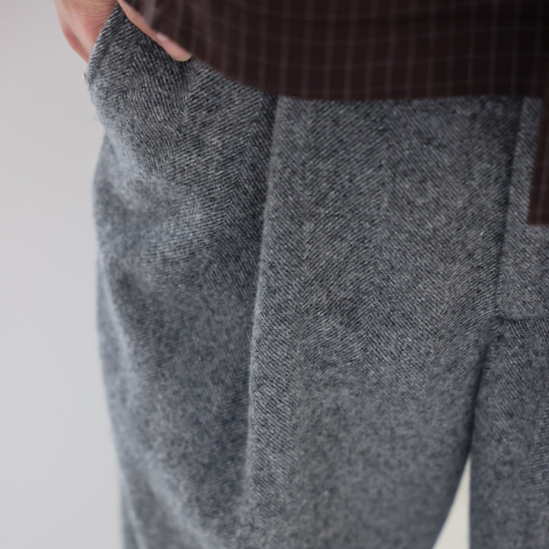 WOOL LIGHT TWEED - 1TUCK PANTS （M.GRAY）