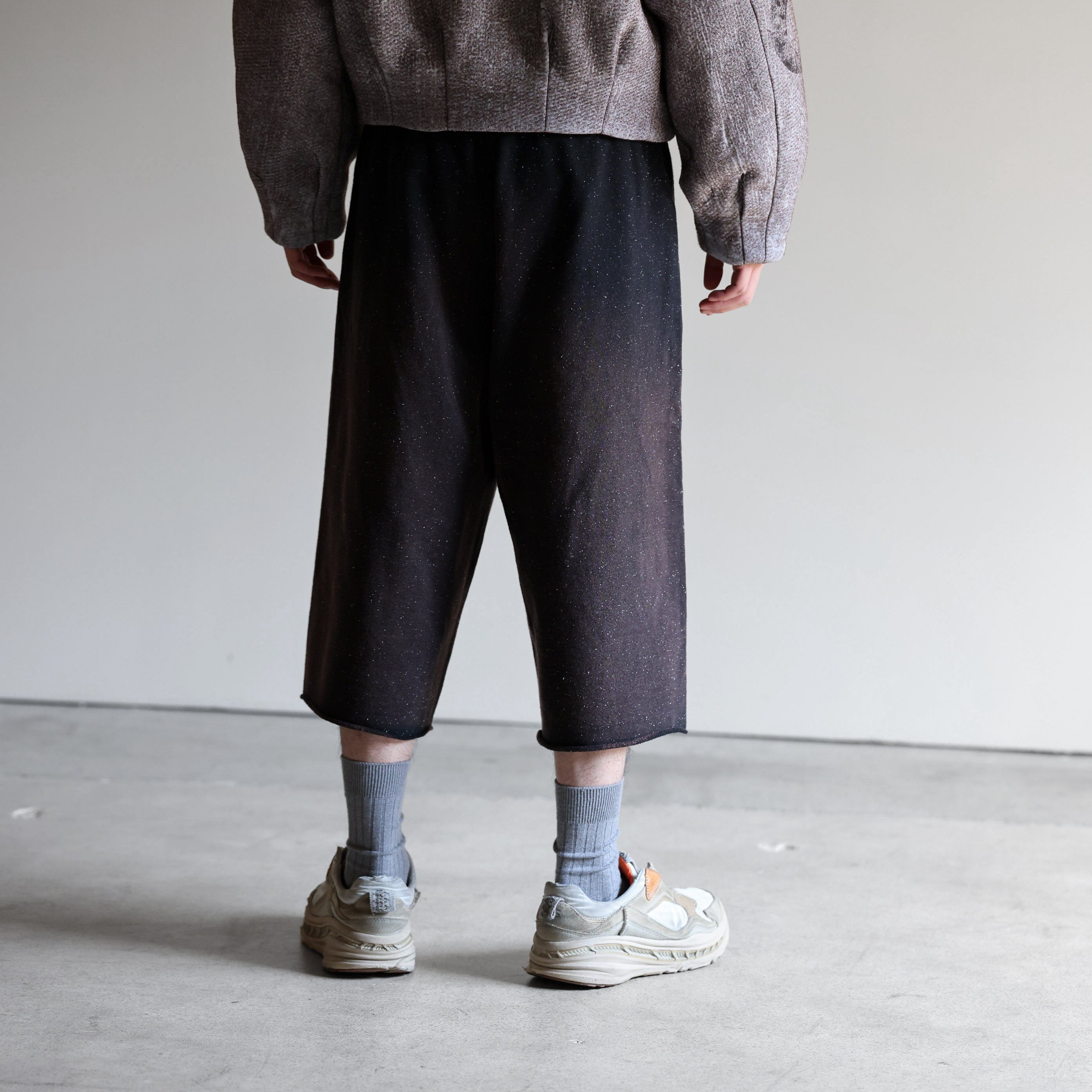 COSMO NEP SWEAT SHORTS（BLACK） – UNEVEN HUB STORE｜想像を超える