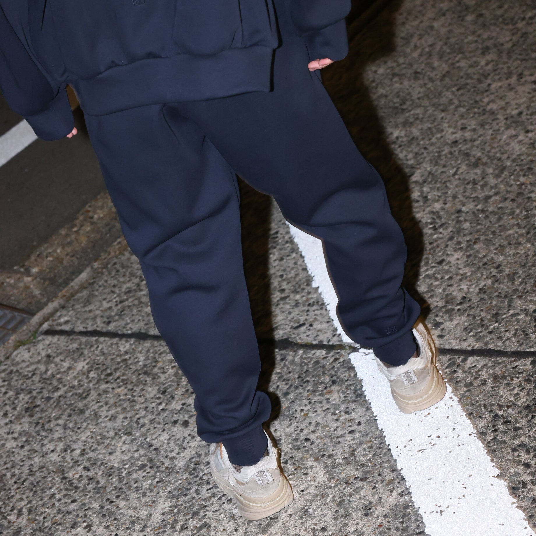 DOUBLE KNIT JOGGER（NAVY）
