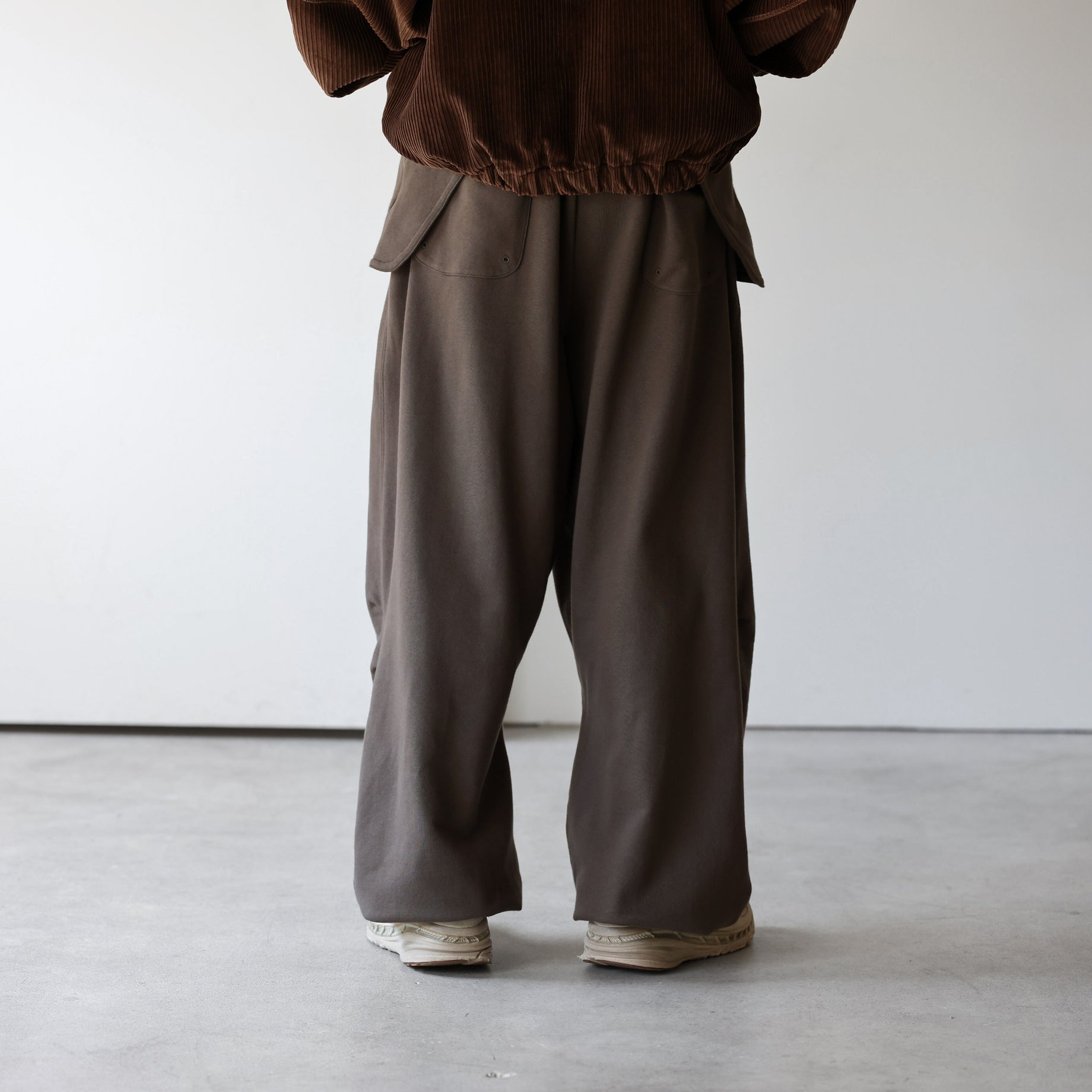 FROST MORNING PANTS （BROWN）