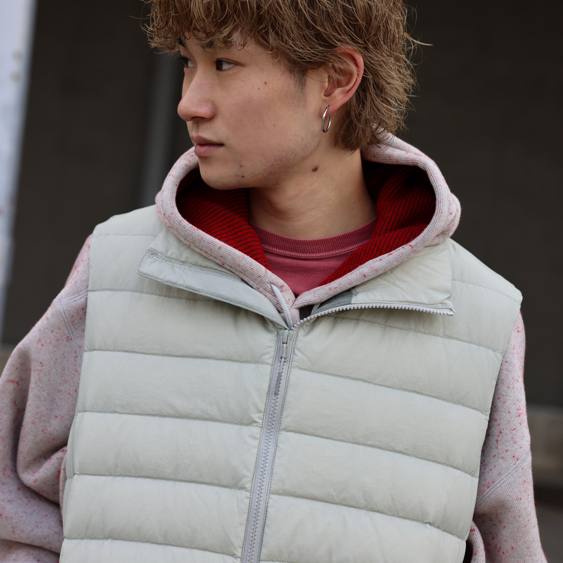 MIDDLE DOWN VEST（LT.GRAY）