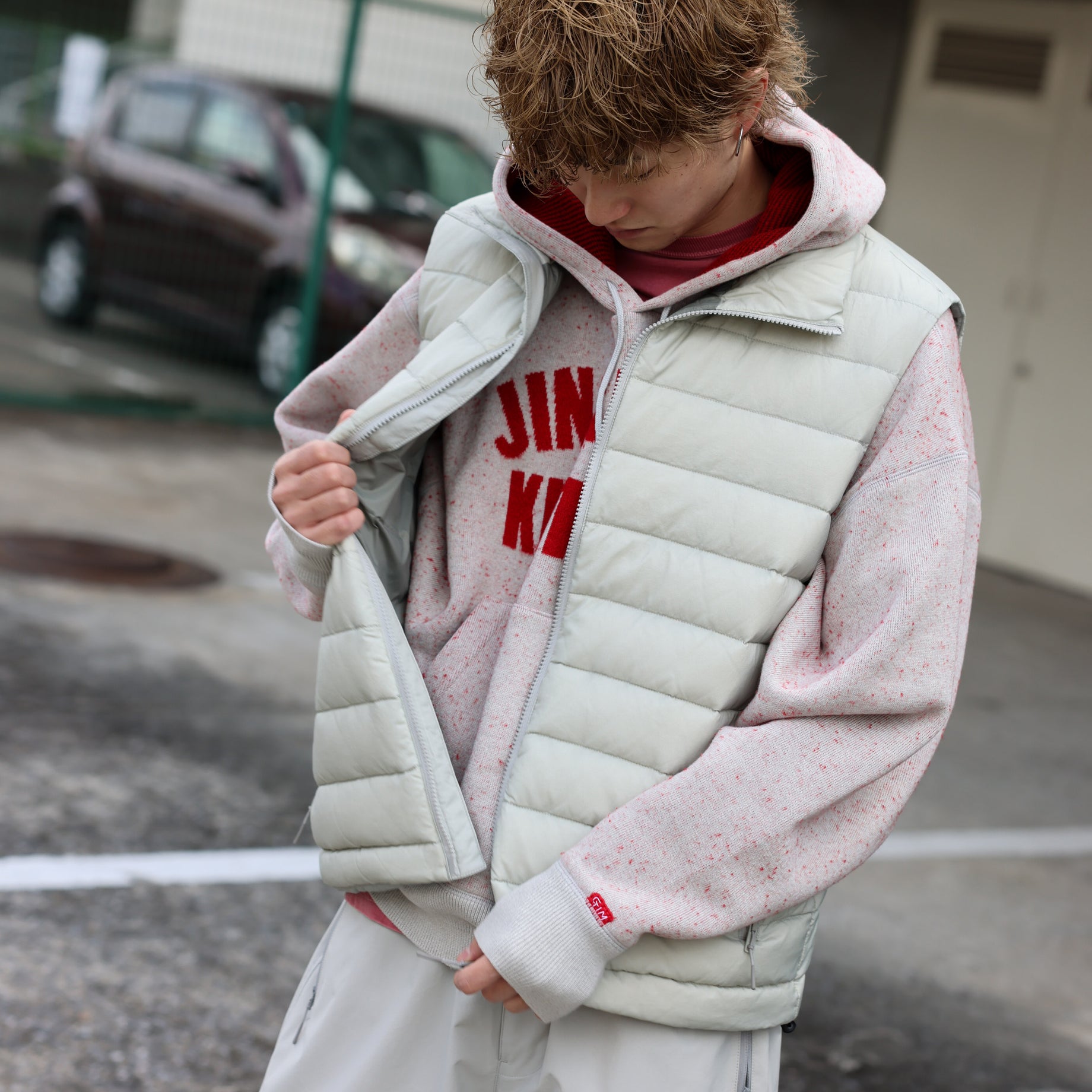 MIDDLE DOWN VEST（LT.GRAY）