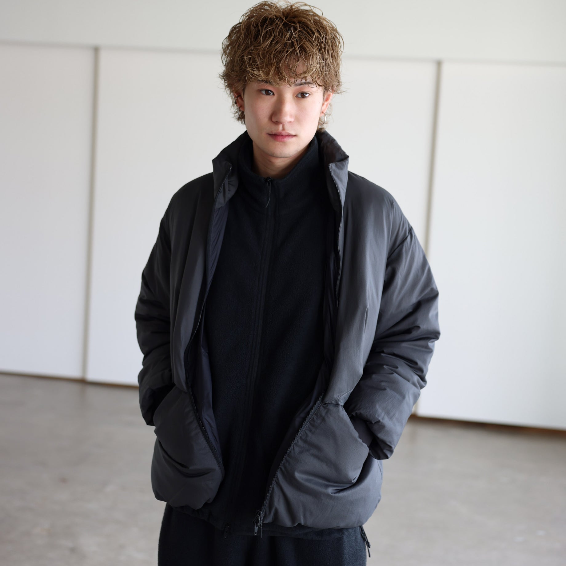 LIGHT DOWN JACKET（D.CHARCOAL）