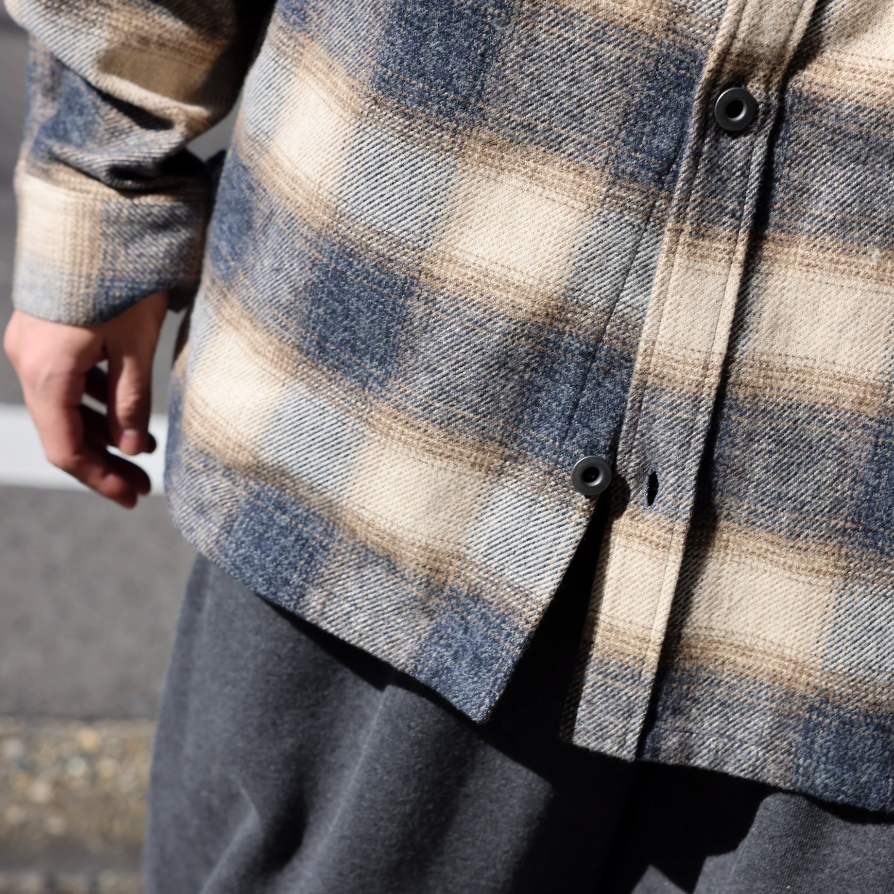 MAGICHOUR SHIRT （BLUE / BROWN）