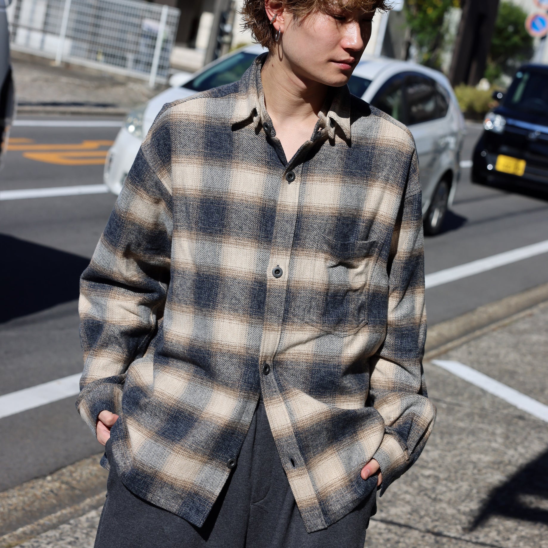 MAGICHOUR SHIRT （BLUE / BROWN）