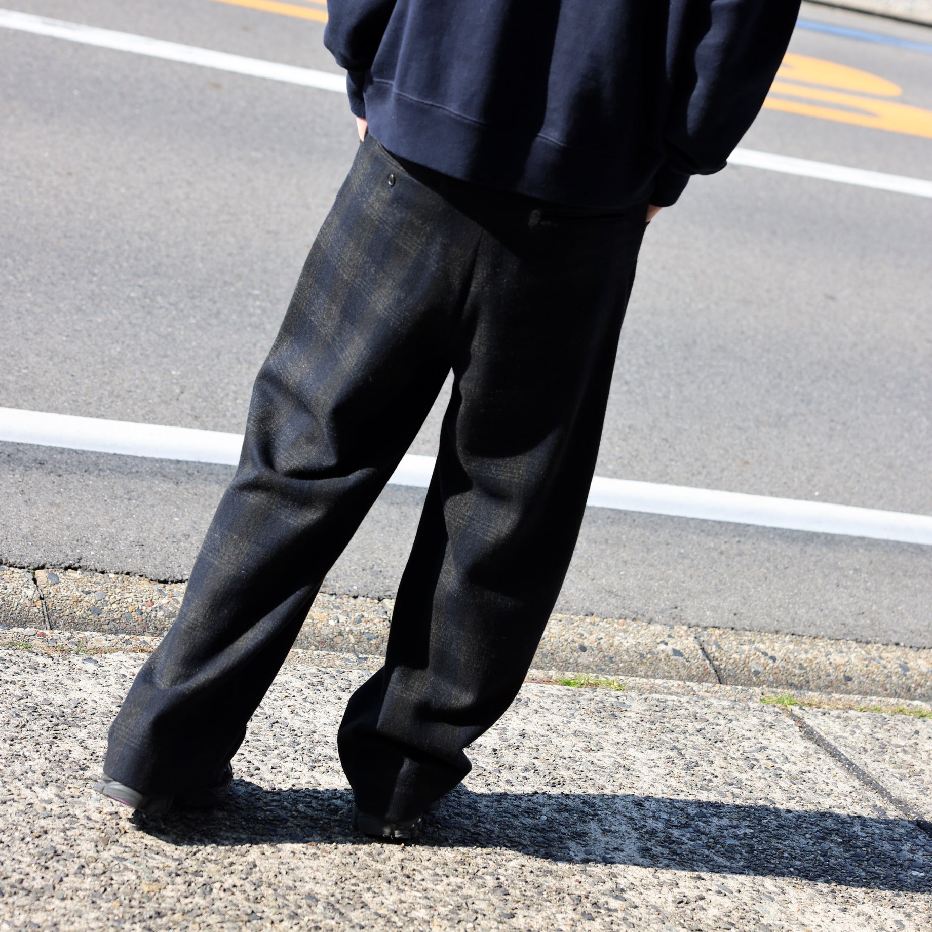 WOOL GLENCHECK - WIDE PANTS （D.NAVY）