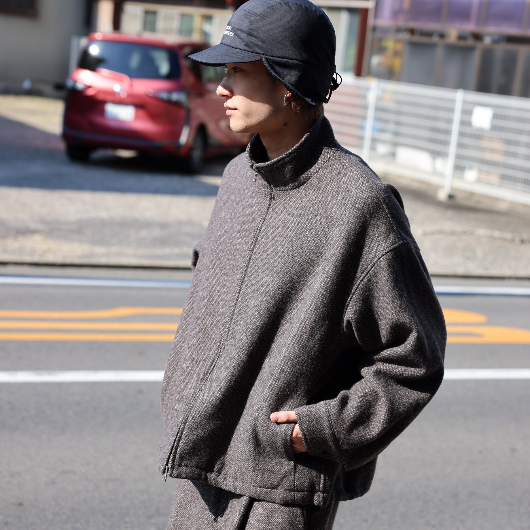 WOOL LIGHT TWEED - ZIP UP BLOUSON （BROWN）