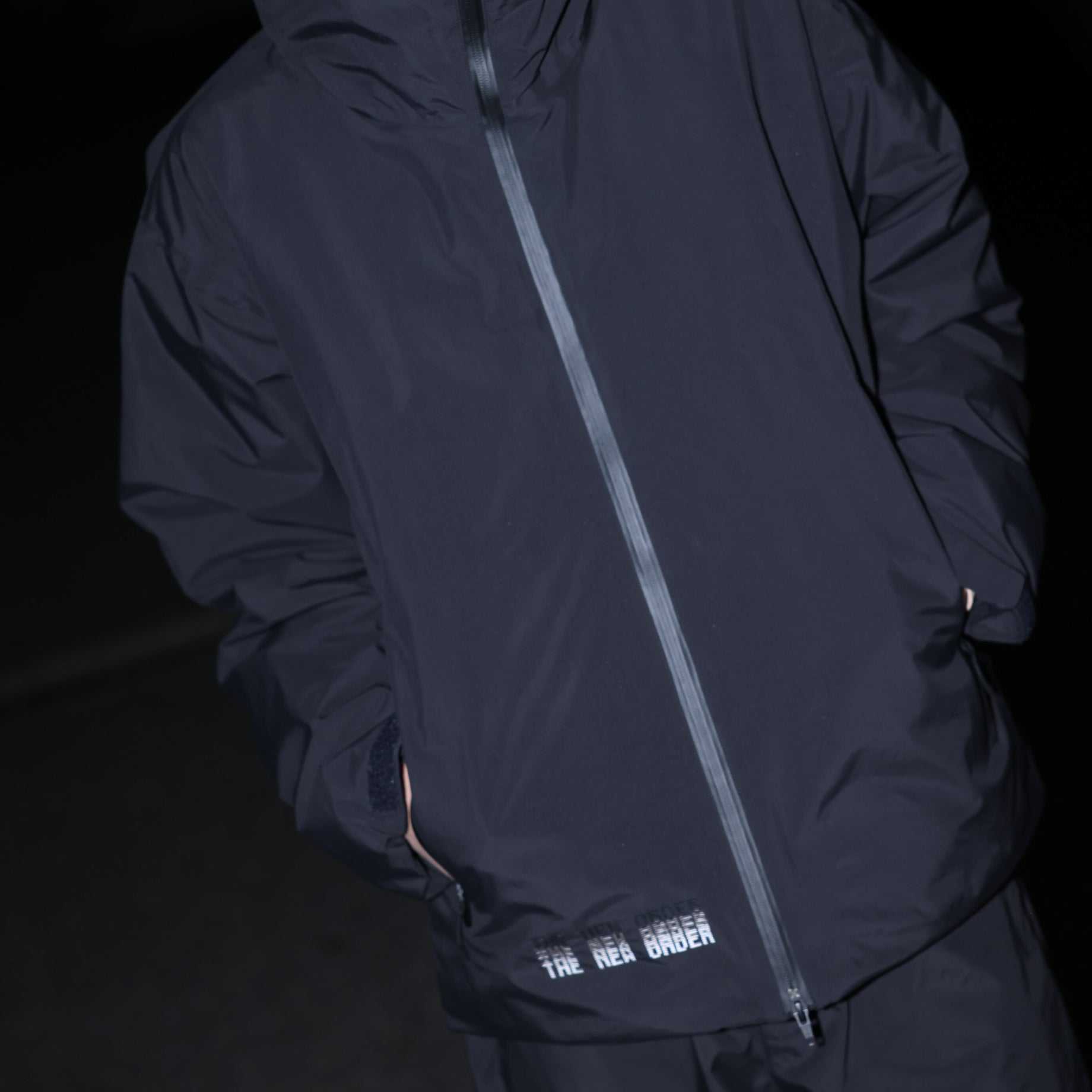 3LYR DOWN HOODIE（BLACK）