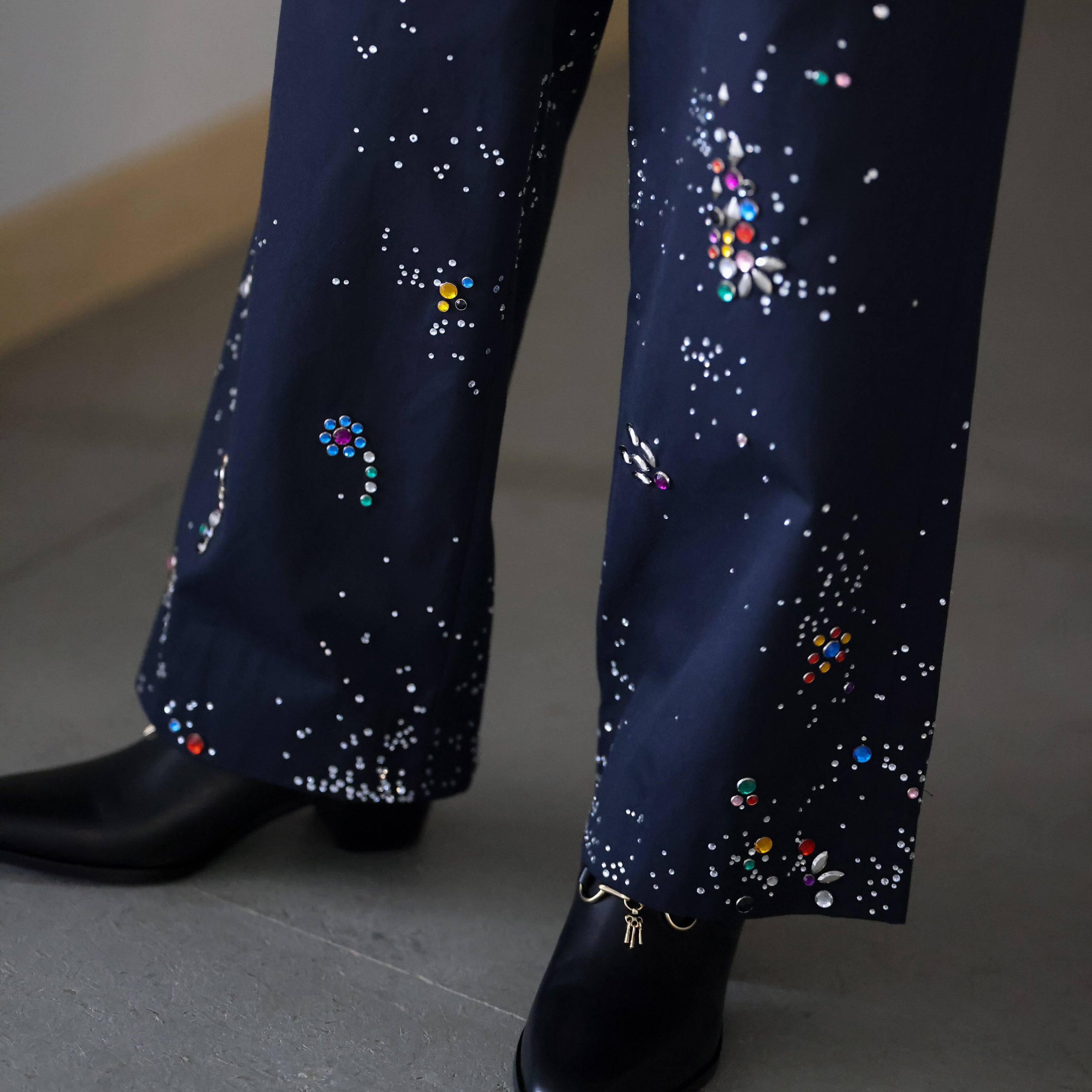 Galaxy - むねお GALAXY STRAIGHT TROUSERS （DARK NAVY） – UNEVEN HUB STORE