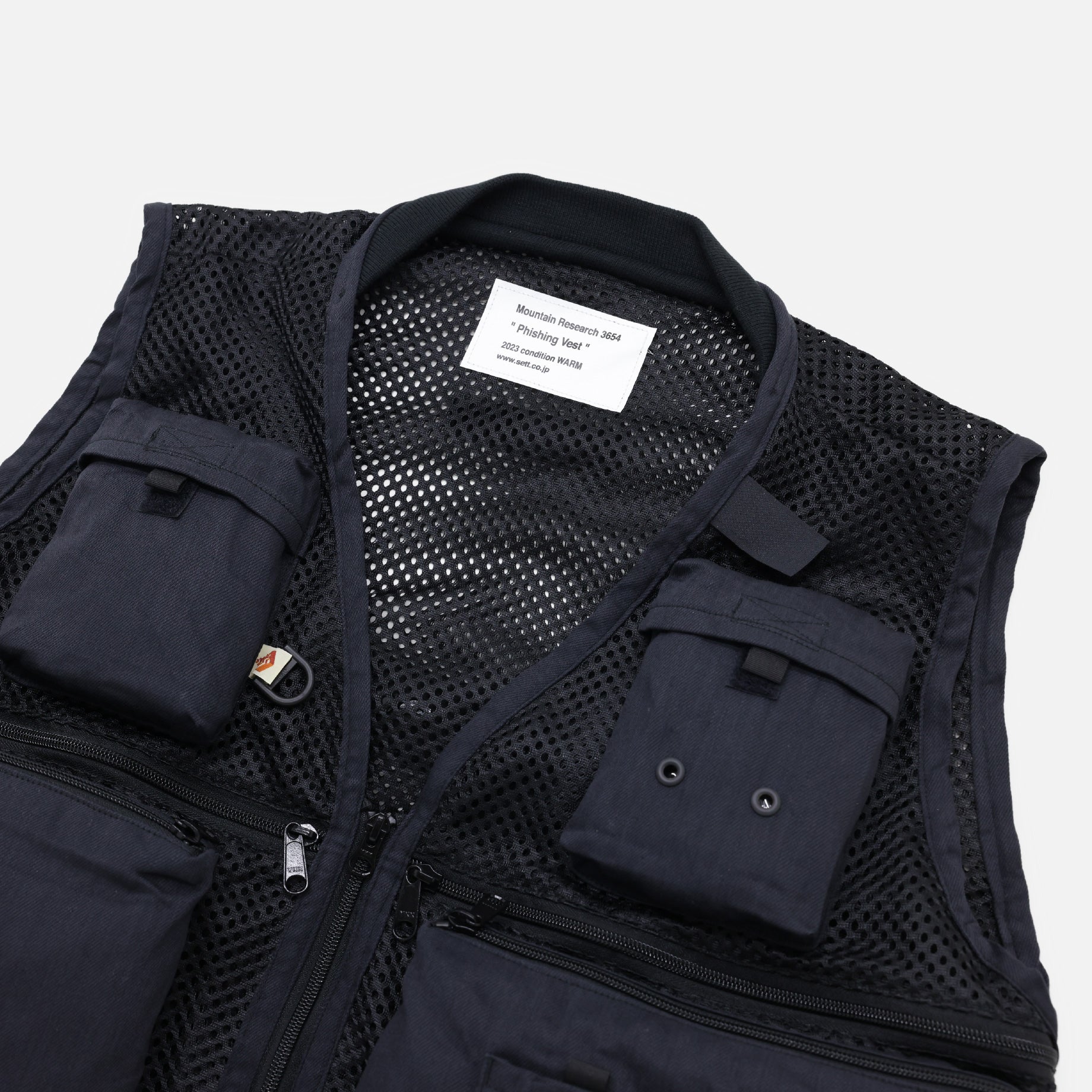 PHISHING VEST（BLACK） – UNEVEN HUB STORE｜想像を超える、人とモノ