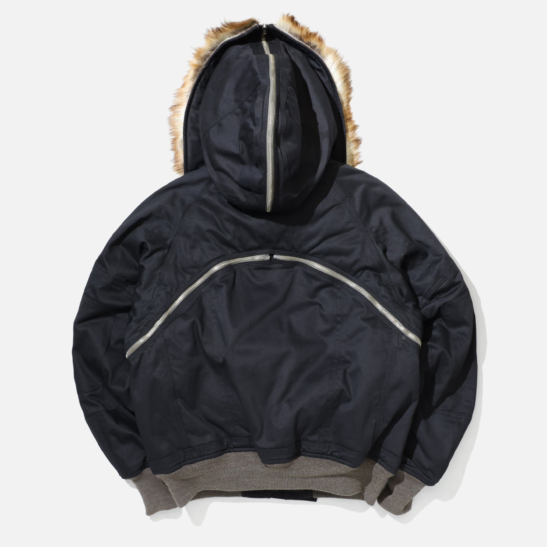 N-2 JACKET（BLACK）