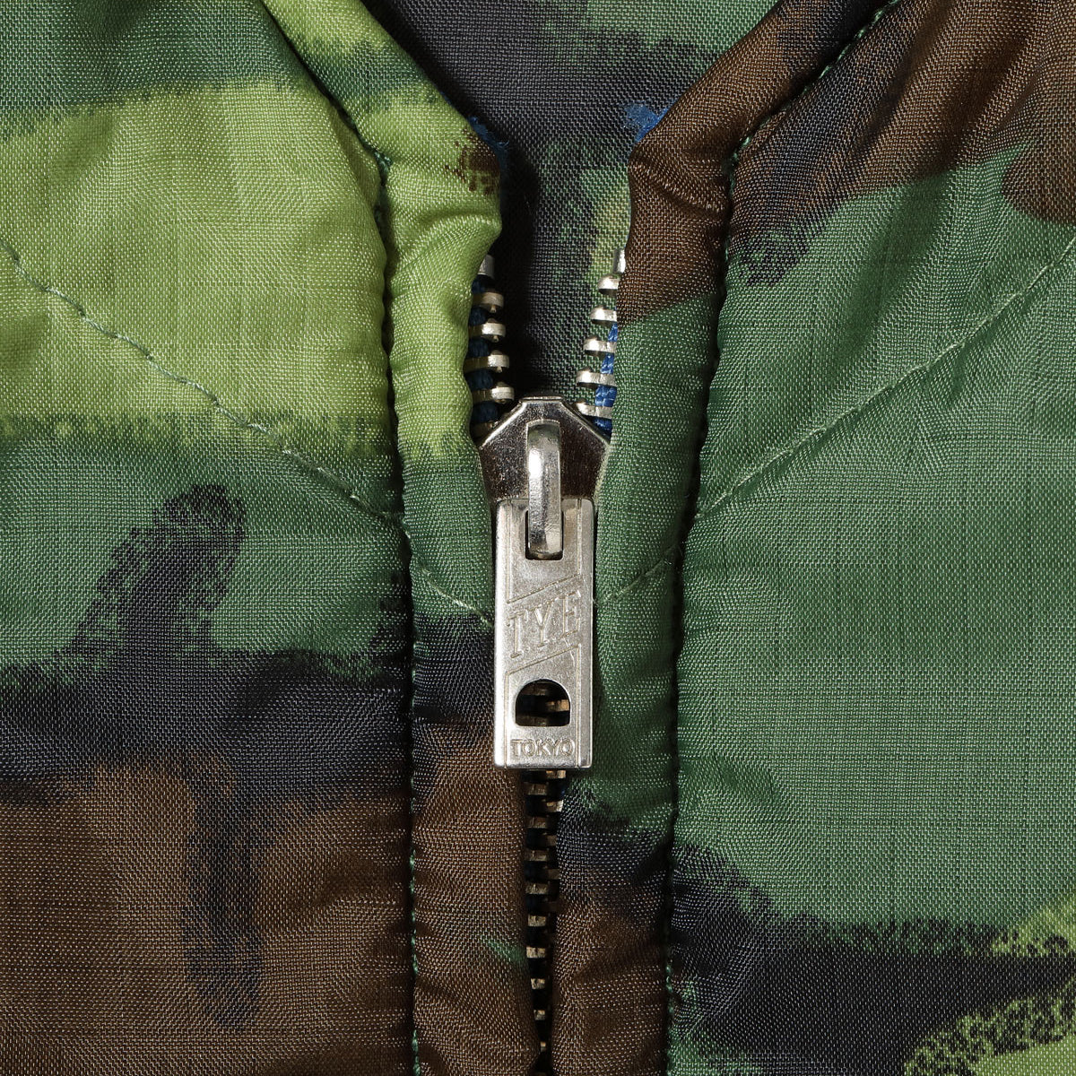 LATE 1960S STYLE VIETNAM LINER VEST “PLEIKU”　（CAMOUFLAGE）