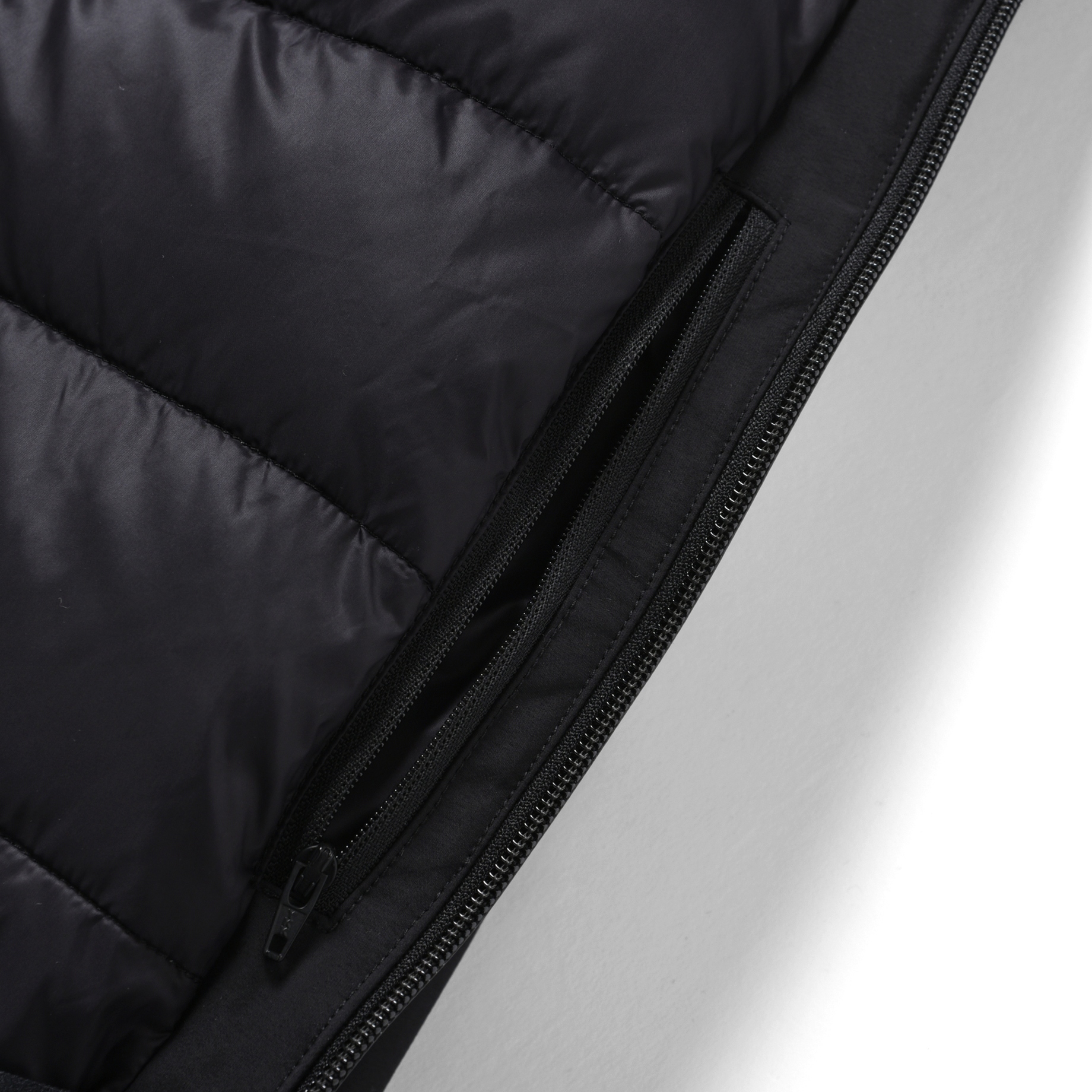 3LYR DOWN HOODIE（BLACK）