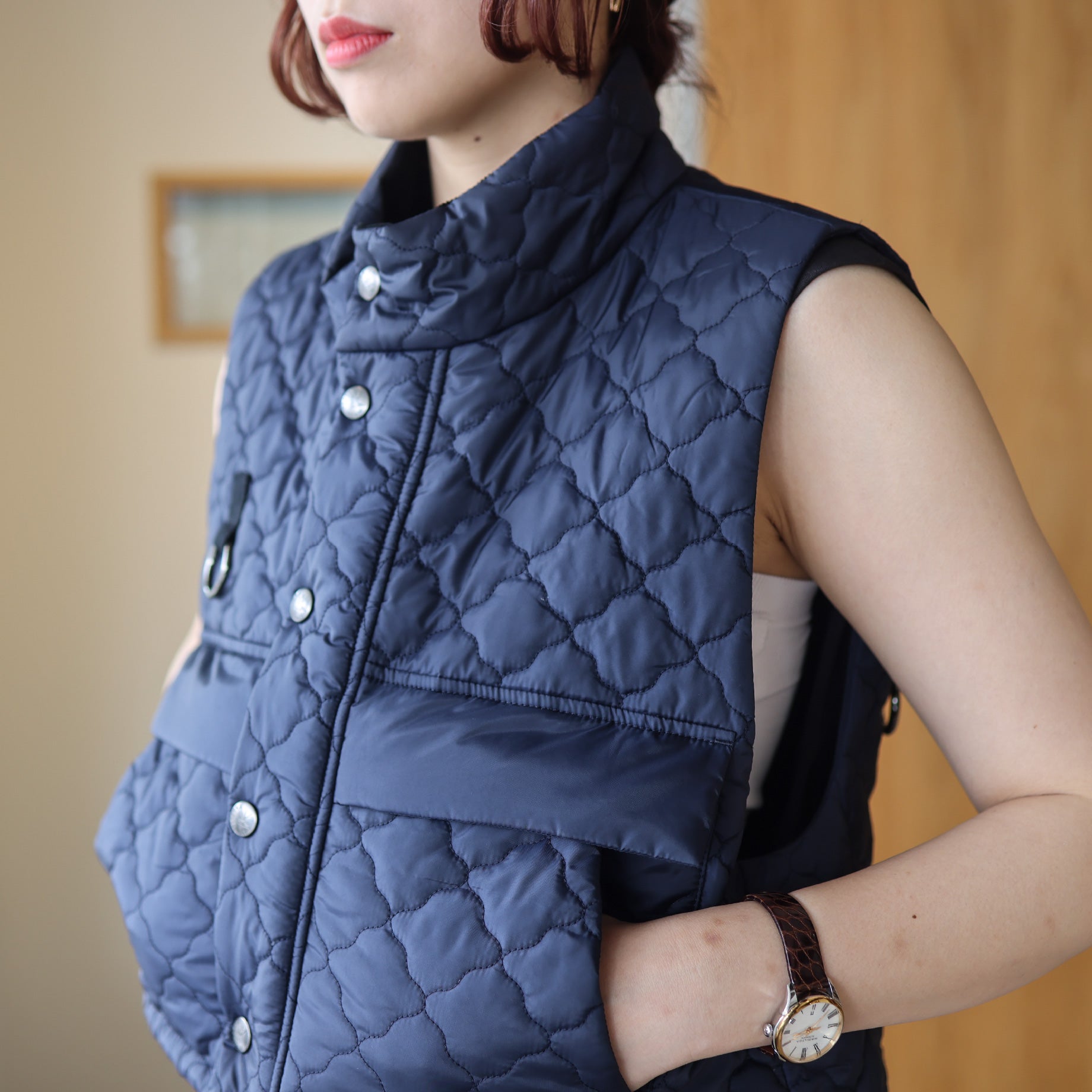 QUILTED SHORT VEST（NAVY）