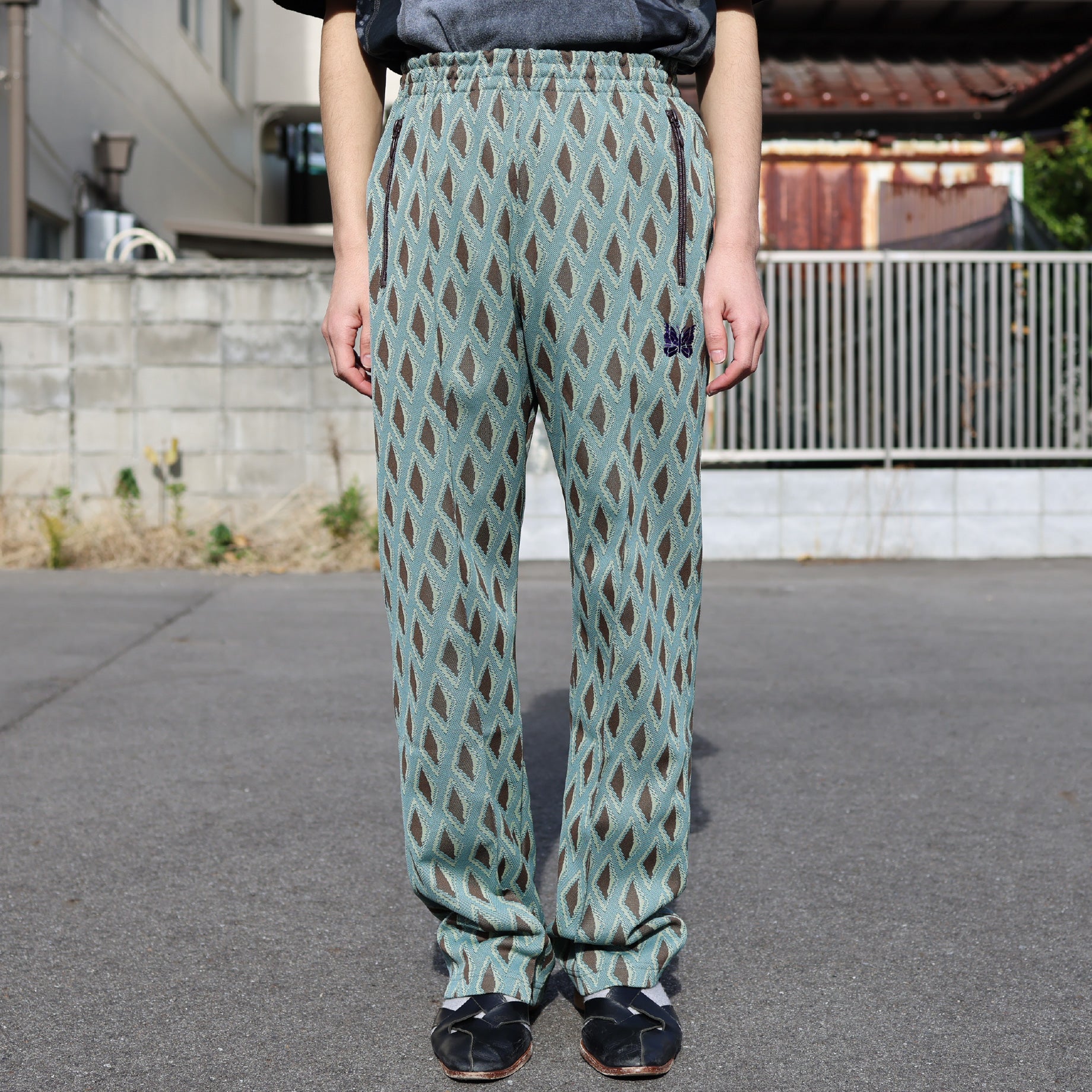 TRACK PANT - POLY JQ.（TURQUOISE） – UNEVEN HUB STORE｜想像を