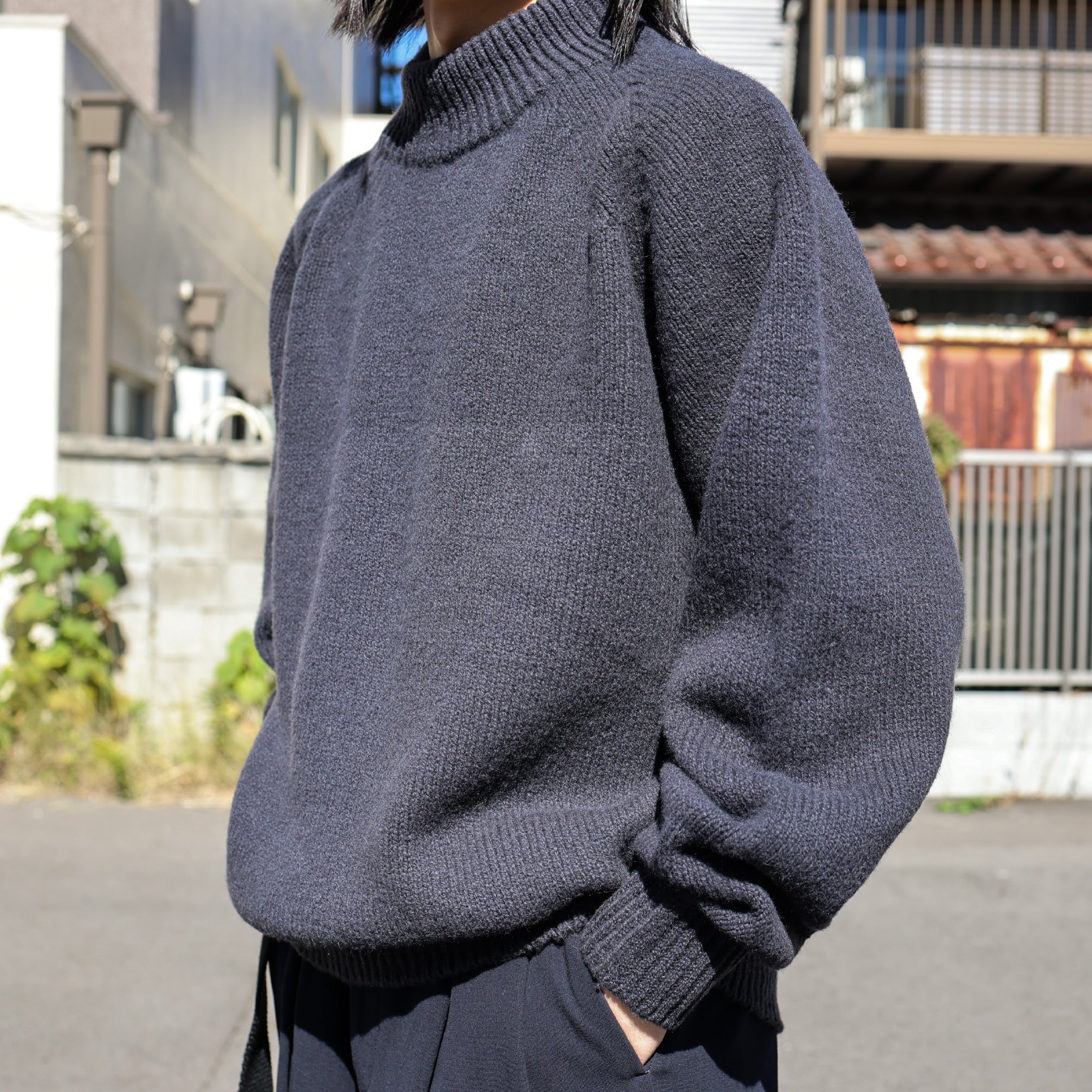 W/G MOC NECK L/S (CHACOAL)