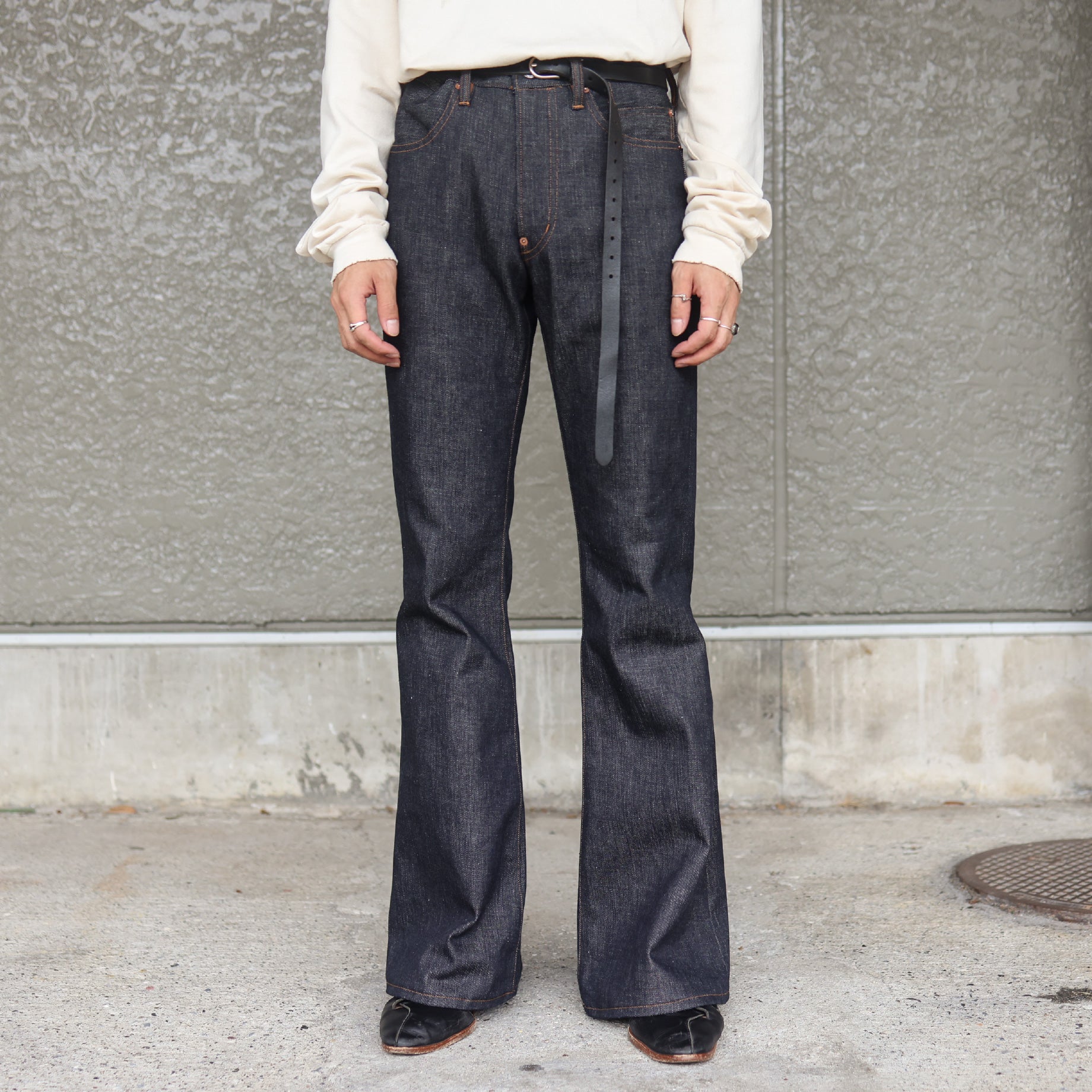 MODERN DENIM FLARED TROUSERS（INDIGO）